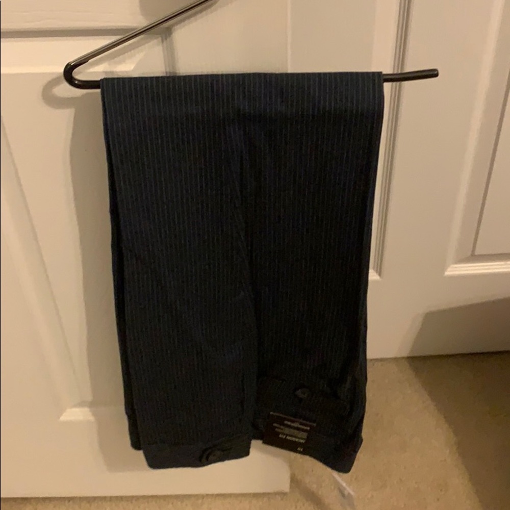 Navy pinstripe Banana Republic Jackson sz 10 pants